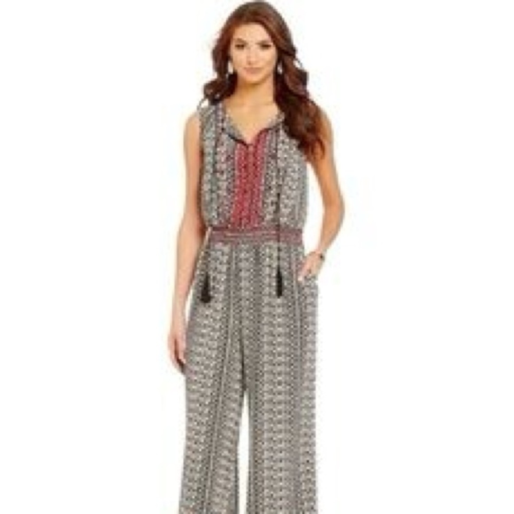 BOHO Jumpsuit! Sleeveless Crochet & Embroidery Stitch Print. Pockets & Keyhole